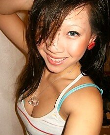 Sweetie posing for selfpics and a topless shot